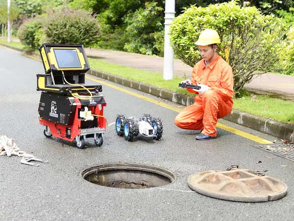 靖宇管道机器人检测